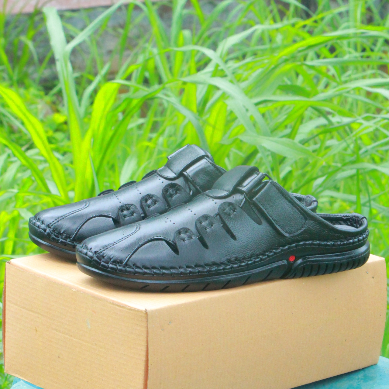 Sacchi Half Shoe - Image 2